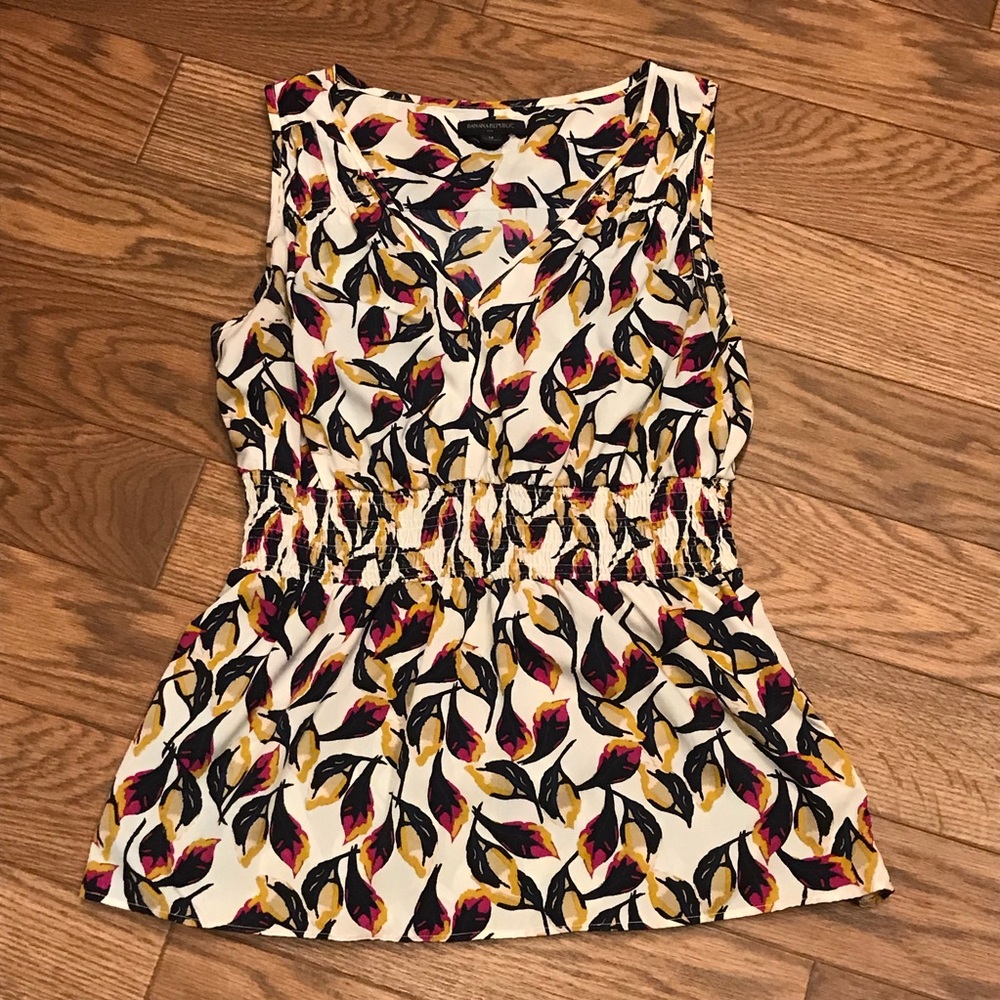 Banana Republic Sleeveless Blouse (Medium)